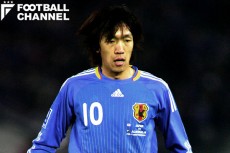 右サイドで攻撃の中心的役割を担った中村俊輔