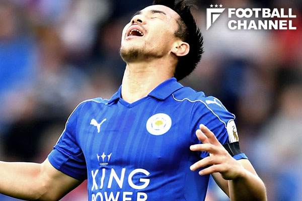 前半のみで交代の岡崎に英紙は低評価 試合に入れなかった フットボールチャンネル