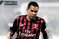 元セビージャのエースで、現在はACミランに所属するカルロス・バッカ