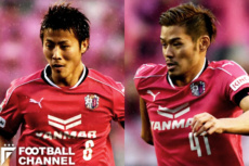 昨シーズン、欧州からセレッソ大阪に復帰したFW柿谷曜一朗（左）とMF山口蛍（右）