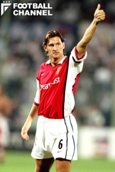 トニー・アダムズ