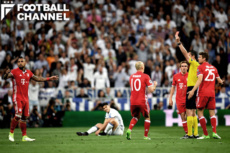 バイエルンはビダルの退場で厳しい状況に追い込まれた