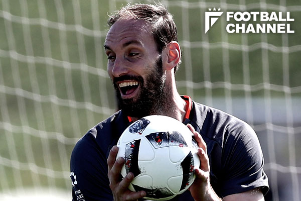 トム・シュタルケ