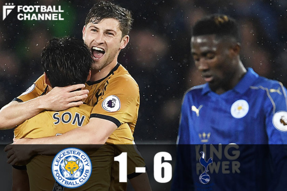 敗れたレスター（右）