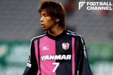 セレッソ大阪時代の乾。香川、清武らと同クラブでのプレーを経験した