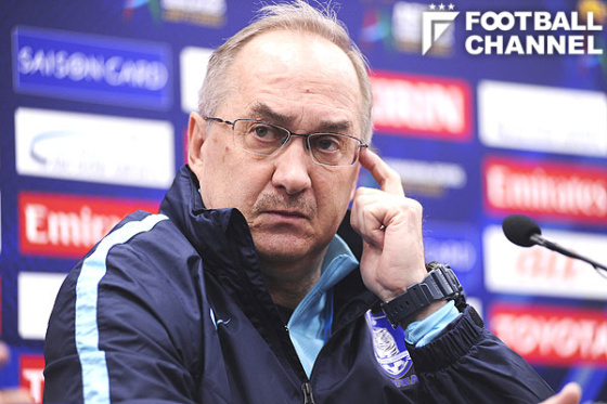 ウリ・シュティーリケ