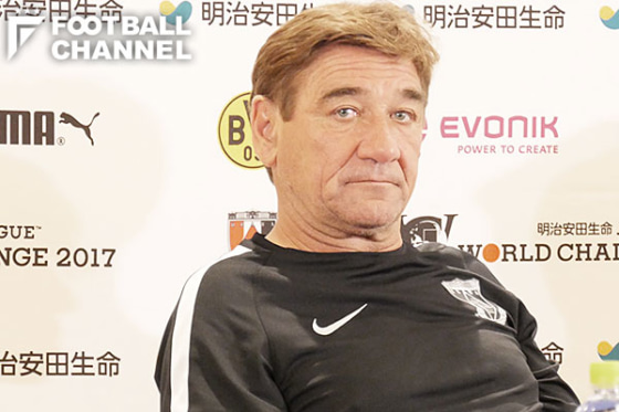 ミハイロ・ペトロヴィッチ監督
