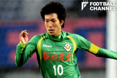 東京Vのアカデミーで育ち、若くしてキャプテンマークを巻いた小林