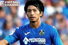 短い時間でチームに適応していったものの、負傷をおってしまった柴崎