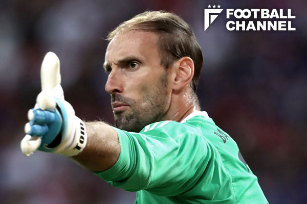 トム・シュタルケ