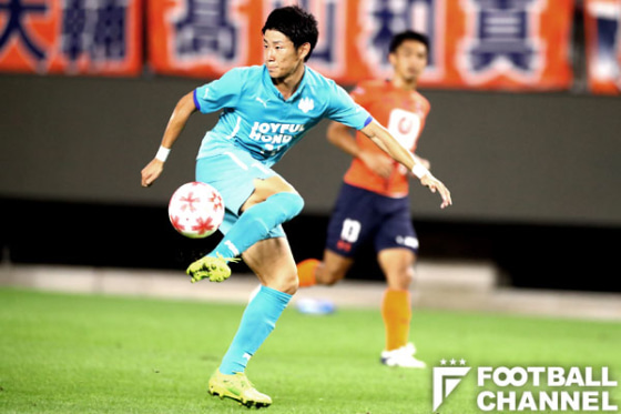 鈴木大誠からのパスに抜け出すも惜しくもオフサイドとなった中野誠也の飛び出し