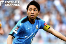 今季から川崎フロンターレのキャプテンを務めているFW小林悠