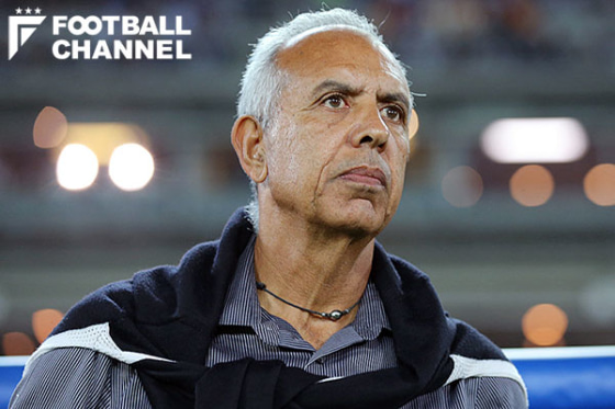 マルク・コラ監督