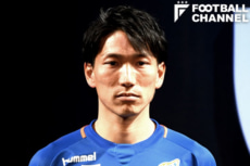 長崎のDF村上祐介。チームのまとめ役になっている