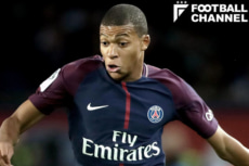 パリ・サンジェルマンのFWエムバペ。18歳だがすでにフランス代表でもプレーしている