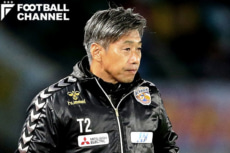 V・ファーレン長崎の高木琢也監督