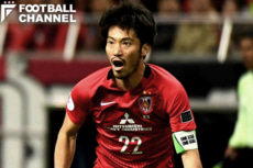 4バックへシフトしてからはセンターバックで出場している阿部勇樹
