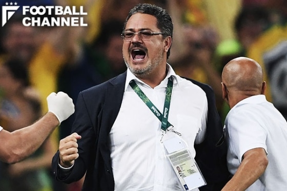 ロジェリオ・ミカーレ