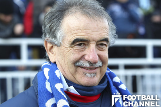 エミリアーノ・モンドニコ