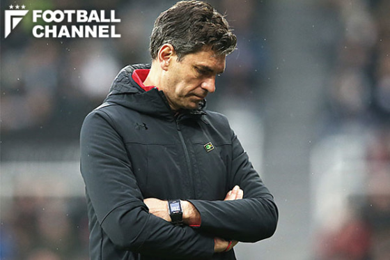 マウリシオ・ペジェグリーノ監督