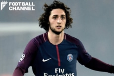 アドリアン・ラビオ