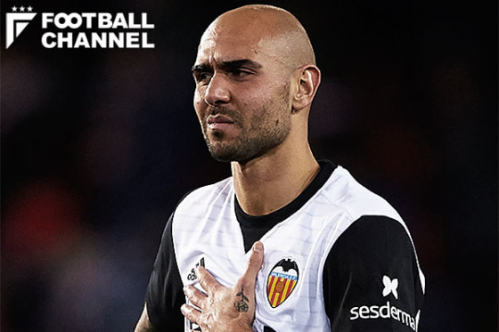 シモーネ・ザザ