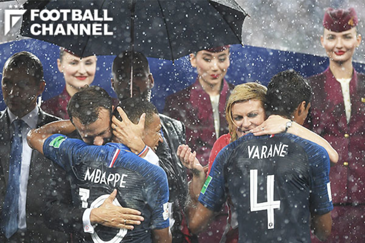 クロアチアの女性大統領が愛される理由 大会中に見せた様々なエピソード ロシアw杯 フットボールチャンネル