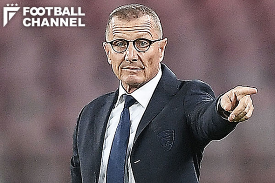 アウレリオ・アンドレアッツォーリ