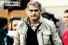 シェノール・ギュネシュ