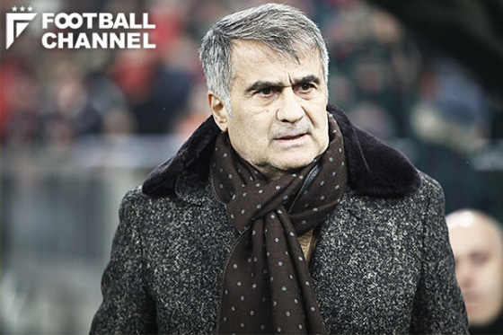 シェノル・ギュネシュ監督