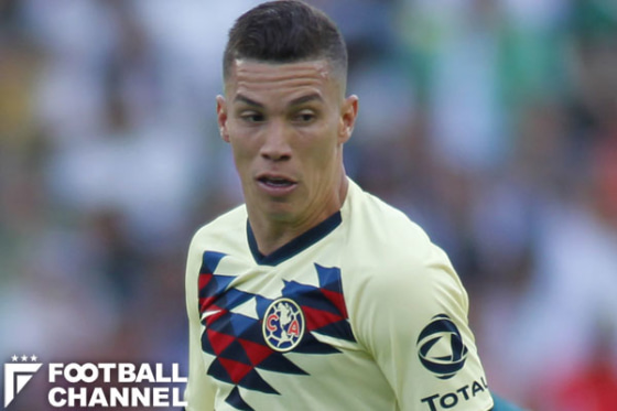 マテウス・ウリベ