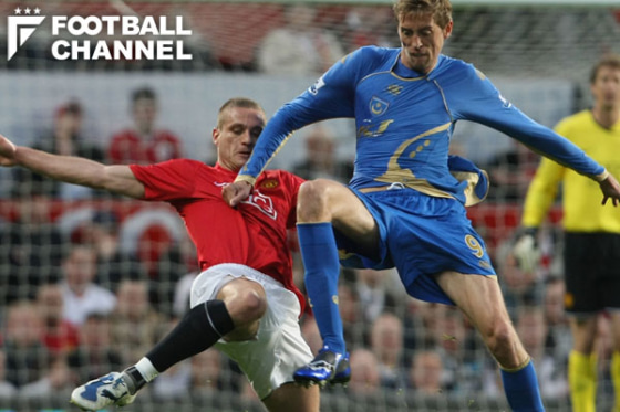 ネマニャ・ヴィディッチ　ピーター・クラウチ