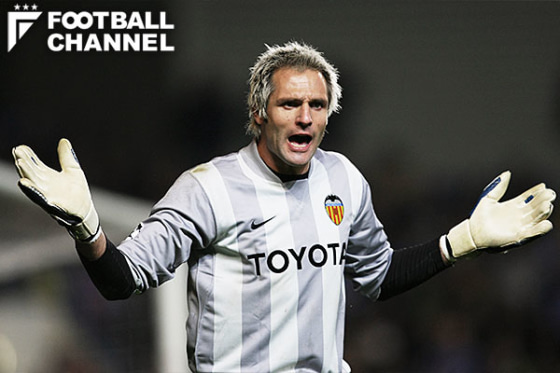 サンティアゴ・カニサレス氏