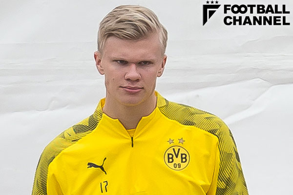 ドルトムントの19歳FW、18日のデビュー戦は見送りか。膝の怪我で別