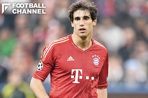 中断期間にバイエルンMFがボランティア。高齢者のために買い物を支援