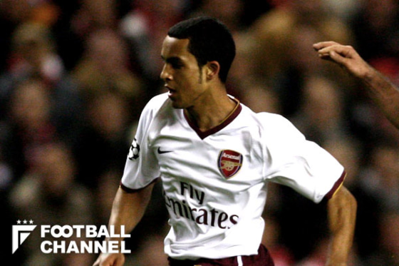 セオ・ウォルコット、アーセナルでの若手時代のスーパープレー