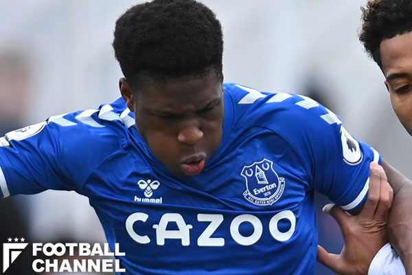 ティエリー・スモール