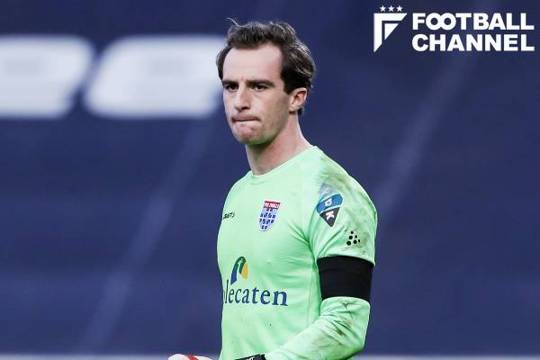 日本代表dfにオランダ人守護神が激怒 ポストを手で強く叩き大声をあげる 一体なぜ フットボールチャンネル