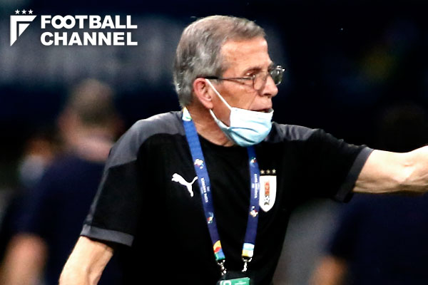 オスカル・タバレス