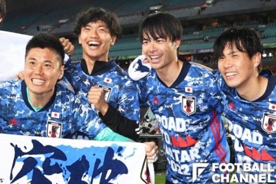 三笘薫　旗手怜央