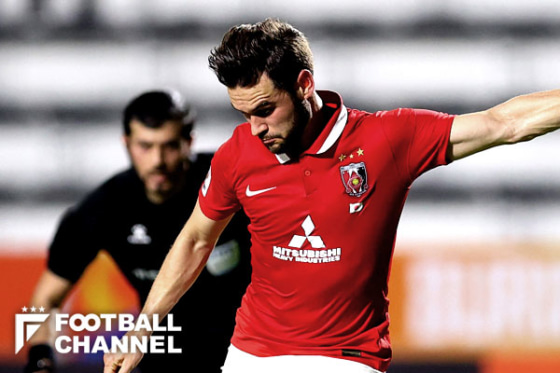 浦和レッズ新戦力FWがまた決めた！アレックス・シャルクの強烈ゴールが