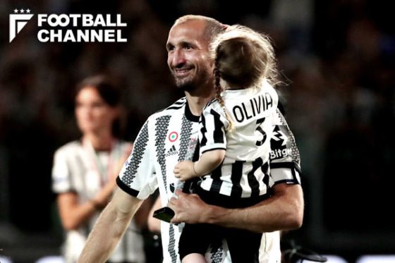 選手用ユベントスキエリーニ退団記念ユニ。 選手用ユベントス