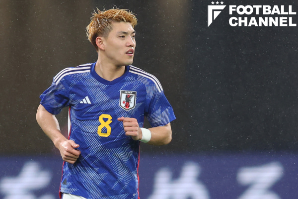 堂安律 サッカー日本代表 ポスター(1) 印刷 ポスター キャンバス