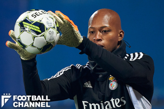 明暗分かれる? パリ五輪世代サッカー日本代表、海外組6人の現状(6)ベンフィカに所属する小久保玲央ブライアン