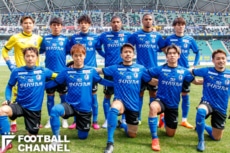 J2リーグ最高額のクラブはどこだ？ クラブ市場価値ランキング【2023年最新版】10位：大分トリニータ（試合開始前のチーム写真）