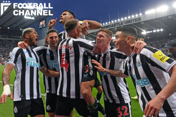 ゴールを喜ぶニューカッスルの選手たち