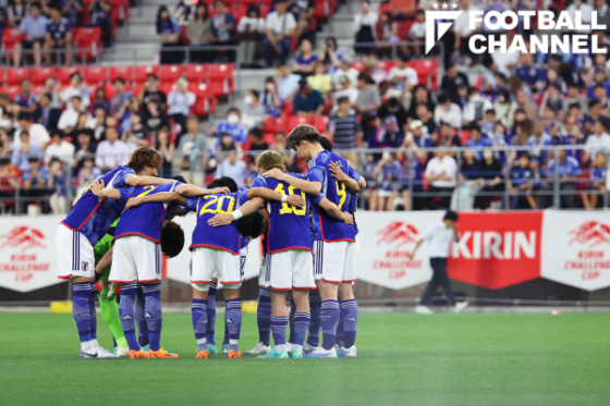 キリンチャレンジカップ2023、エルサルバドル代表戦で円陣を組む日本代表