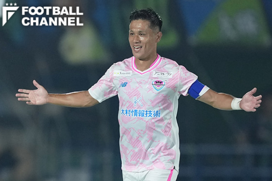 明治安田生命J1リーグ第18節、湘南ベルマーレ戦でゴールを決めた小野裕二