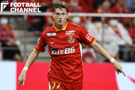 名古屋グランパスに所属するキャスパー・ユンカー