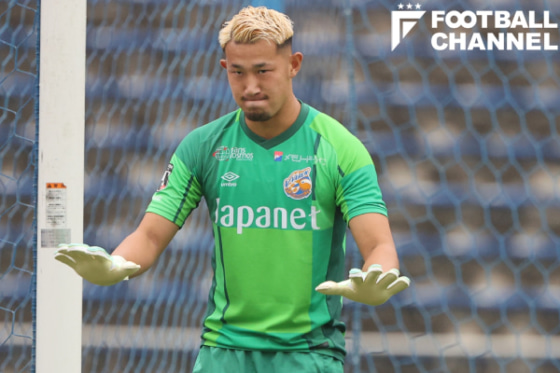 V・ファーレン長崎に所属する波多野豪